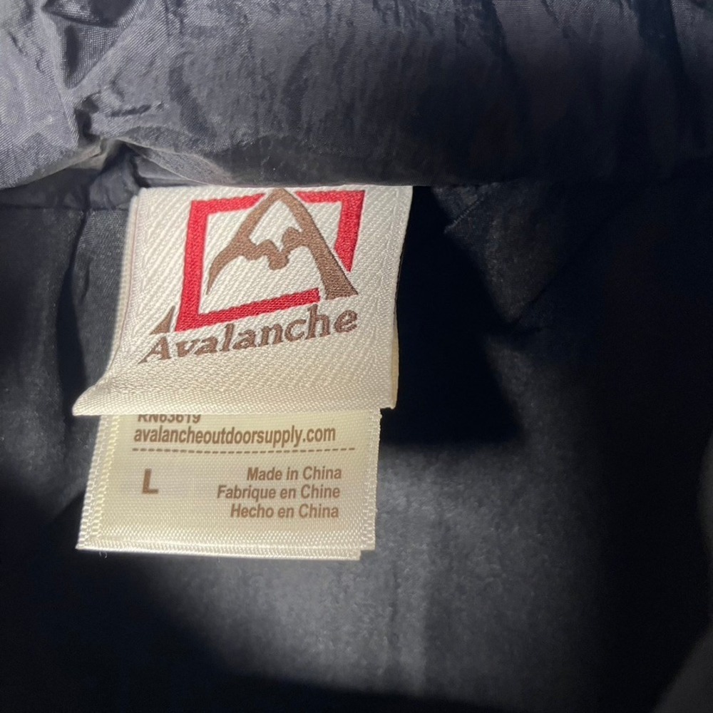 Avalanche Outdoor Supply Men's Quilted Insulated Vest Size L Black MSRP $98 New - Picture 6 of 15